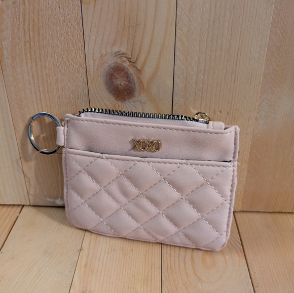 XOXO Quilted Pink Coin Purse 3.5x4.5 " - Picture 1 of 4